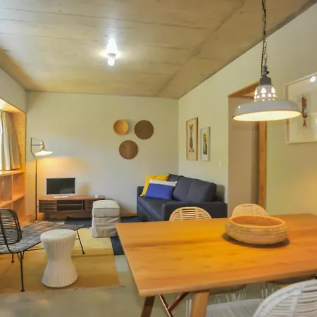 Madragoa Modern * Lizbona