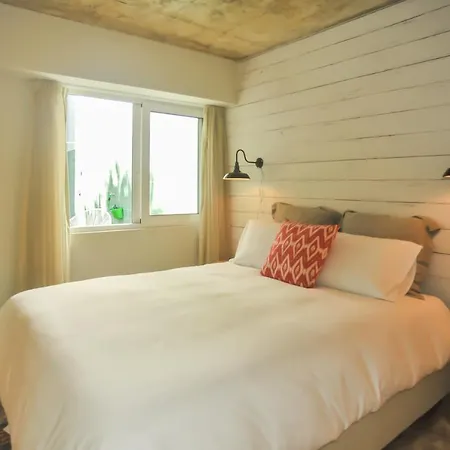 Apartment Madragoa Modern Lisbon